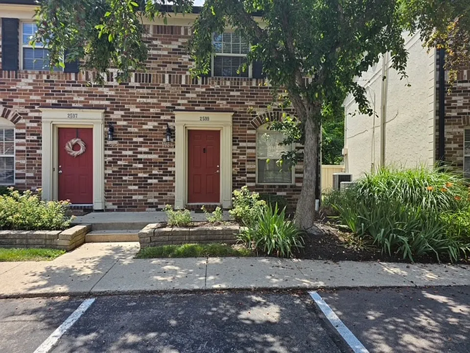 2599 Scioto View Ln