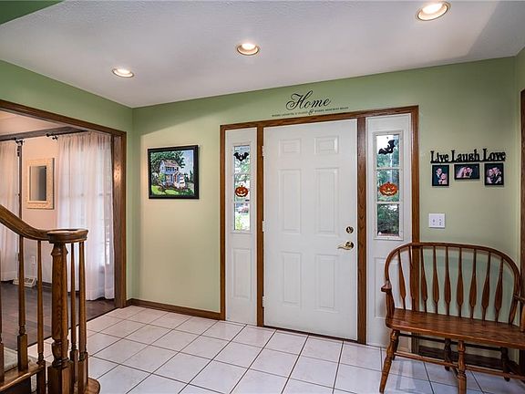 5th image of 36270 Spicebush Ln