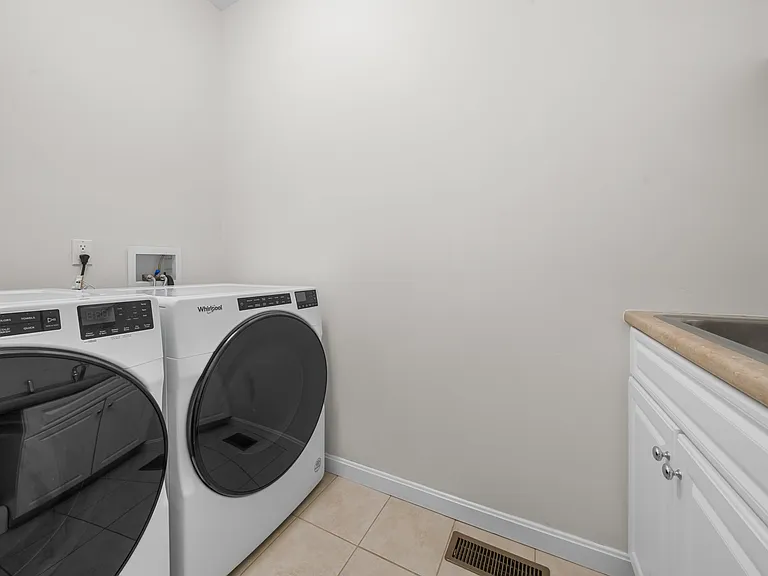 11 Brookview Rd #22 — Photo 15