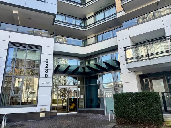 3280 Corvette Way #807, Richmond, BC V6X 0T9