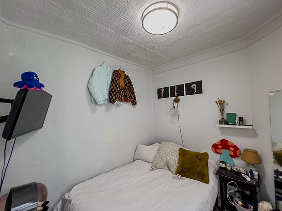 2nd image of 98 Thompson St #36B