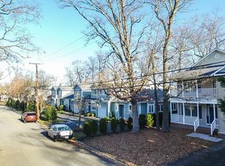 4 6th St APT D, Rehoboth Beach, DE 19971