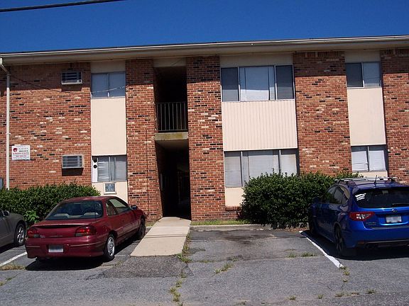 2nd image of 1243 E Ocean View Ave #18