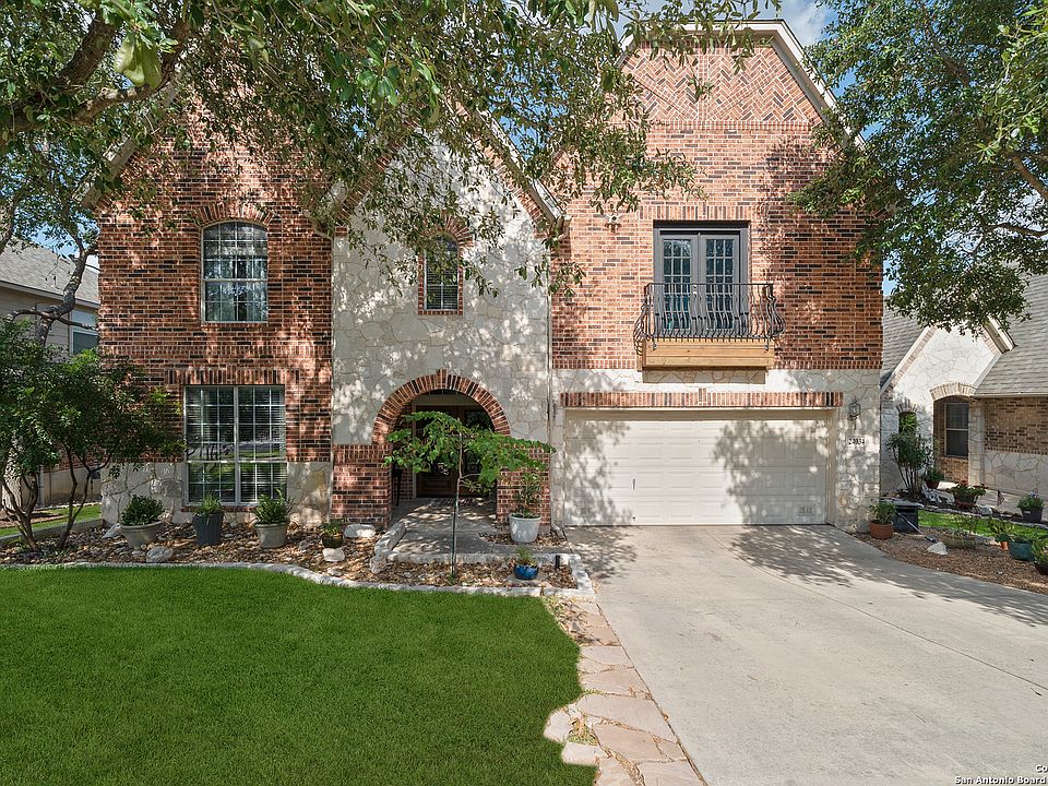 1st image of 24034 CANYON ROW