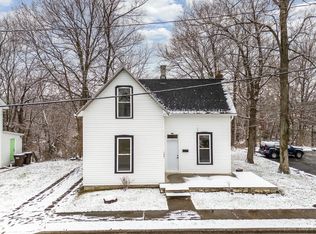 134 N Front St, Williamsburg, OH 45176