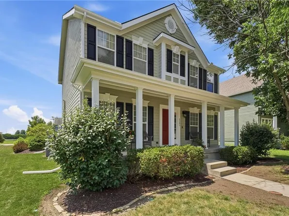 1191 SW Arbormill Ter, Lees Summit, MO 64082
