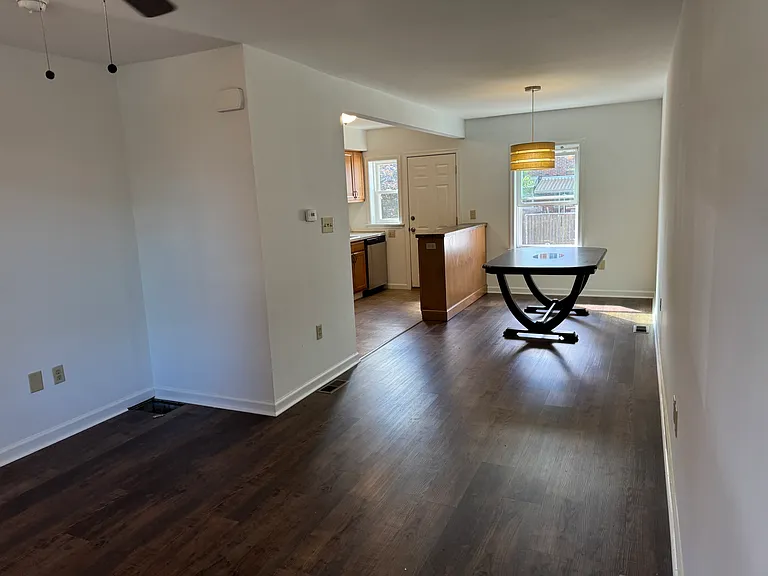 554 Hand Ave — Photo 4