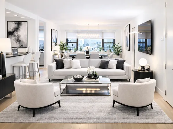 305 East 40th Street image 1 of 14