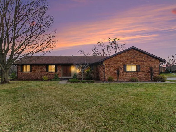 8409 Crestshire Dr, Ypsilanti, MI 48197