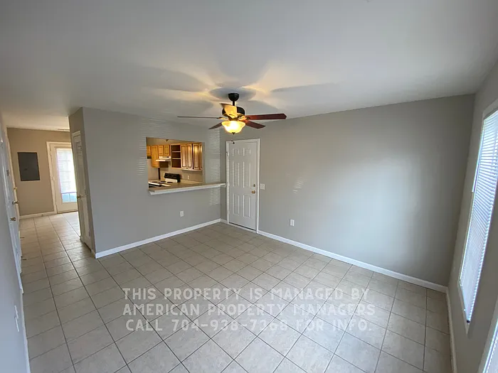 501 Martin Cir #D — Photo 2