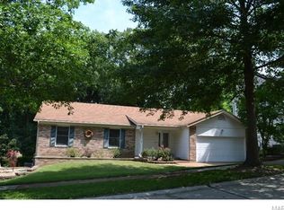 4719 McIlroy Dr, Saint Louis, MO 63128