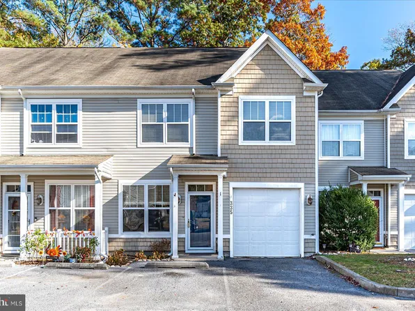 335 Schooner Ln #304, Berlin, MD 21811