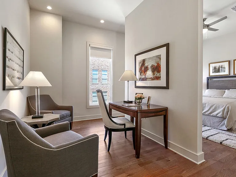 The Academy Luxury Apartments and Townhomes — Photo 49