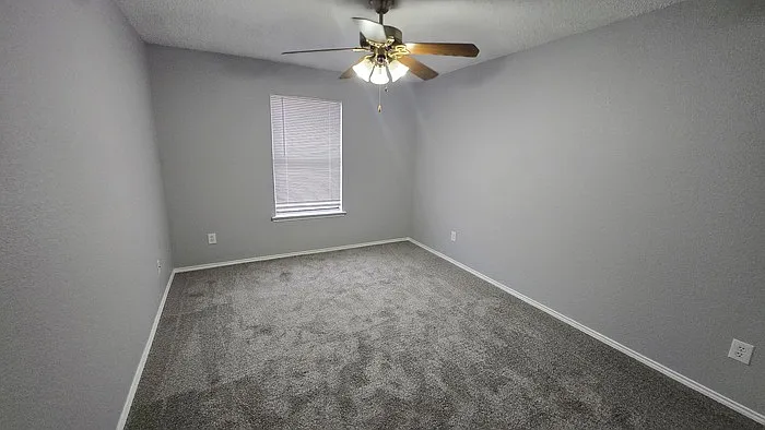 6909 Club Creek Dr — Photo 8