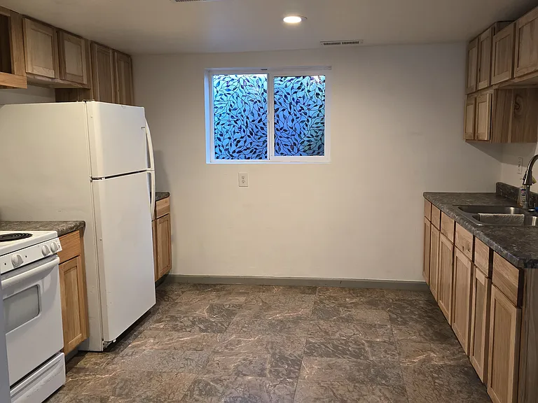 2933 S 9050 W — Photo 6