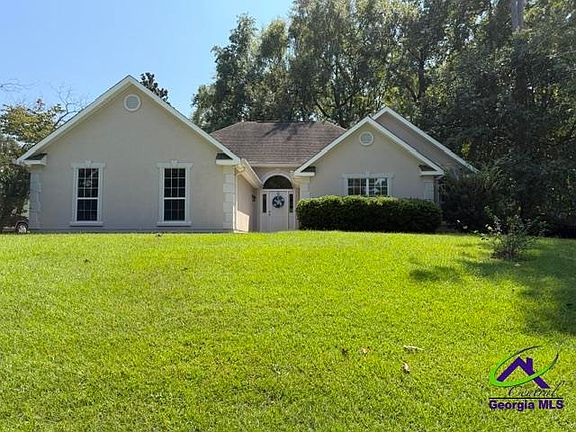 2nd image of 1201 Panola Cir