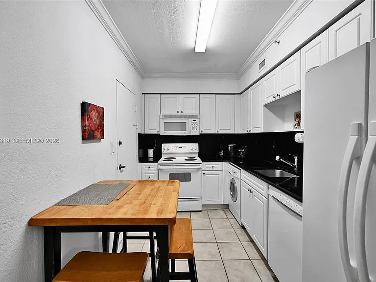 2501 S Ocean Dr #Penthouse 30 — Photo 12