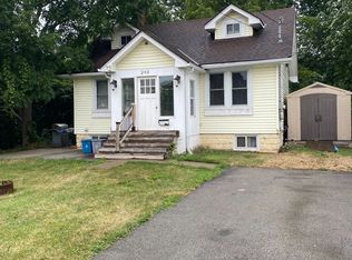 248 High St, Fort Erie, ON L2A 3R3