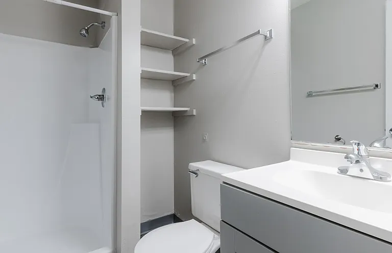 Hamlet Apartments — Photo 5