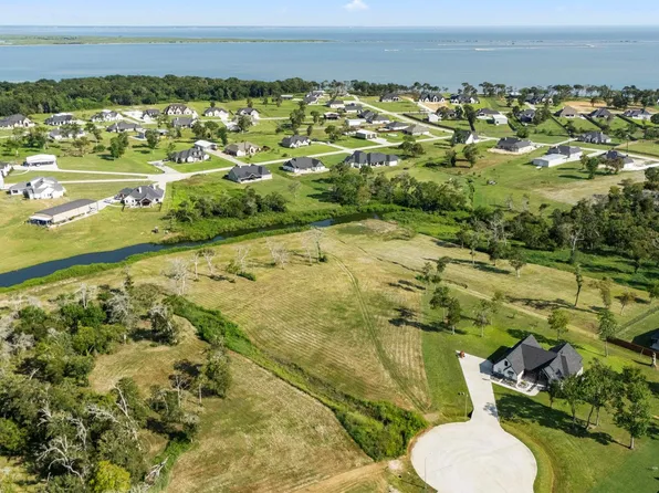 5326 Pineloch Bayou Dr, Baytown, TX 77523