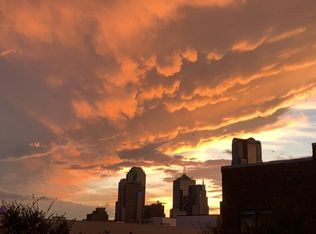 710 Farmers Market Way APT 21402, Dallas, TX 75201