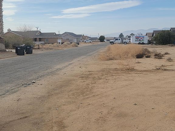 2nd image of Susan Ave