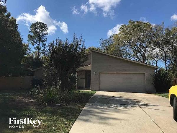 1st image of 6923 Long Needles Dr