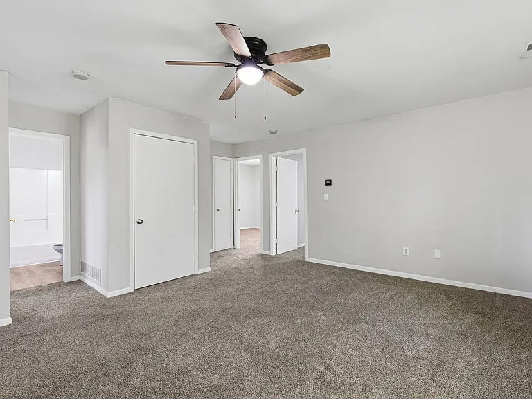 Main Street Apartments — Photo 16