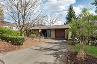 McKelvey Ave-1704-002.jpg