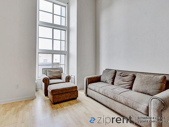 2nd image of 175 Bluxome St Unit 221