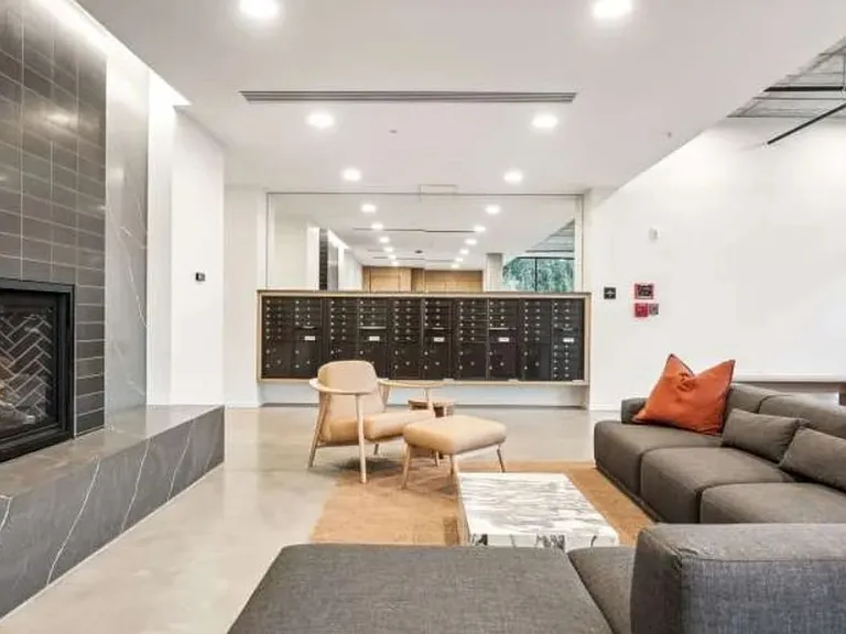 Rothko Residences — Photo 23