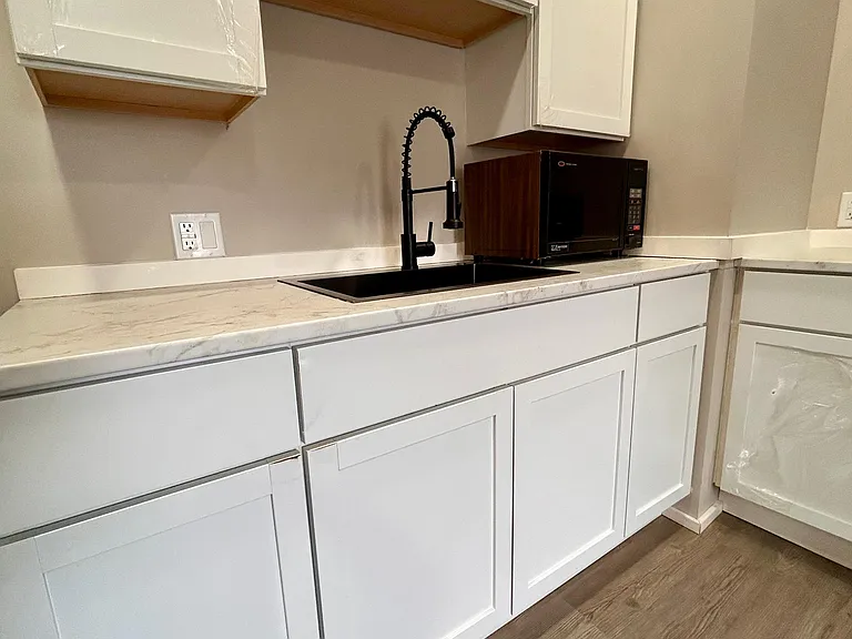 42 E Main St #2 — Photo 4