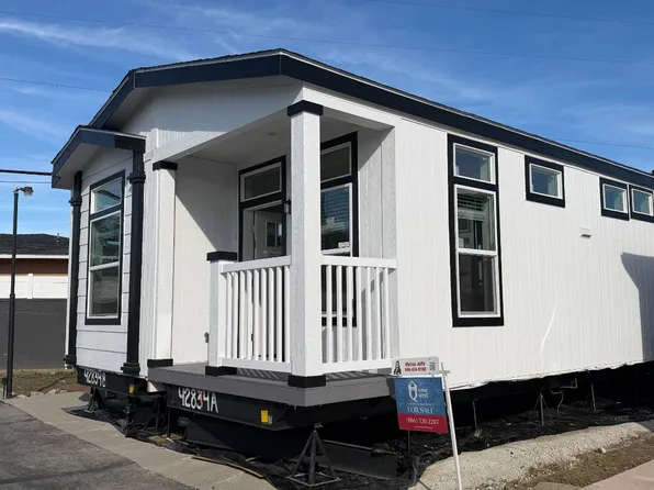 13440 Lakewood Blvd Space 96, Bellflower, CA 90706