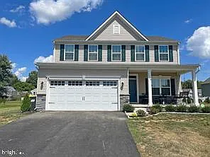 4 bed, 3.5 bath, 3250 sqft, $3,400 — Photo 1
