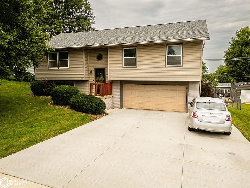 1st image of 702 Newcastle Rd