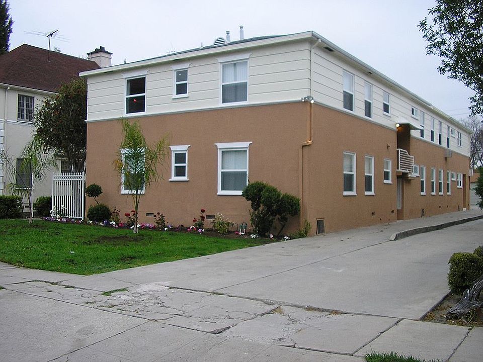 Front view of 8 Plex