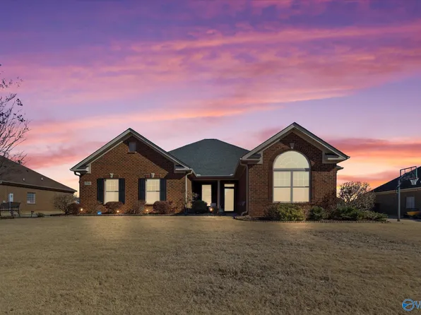 27010 Seven Pines Ln, Harvest, AL 35749