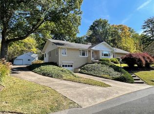 123 Thomas Rd, Mcmurray, PA 15317