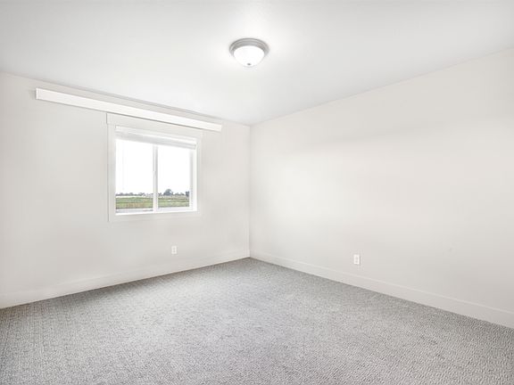 5th image of 3573 Colt Cir #7