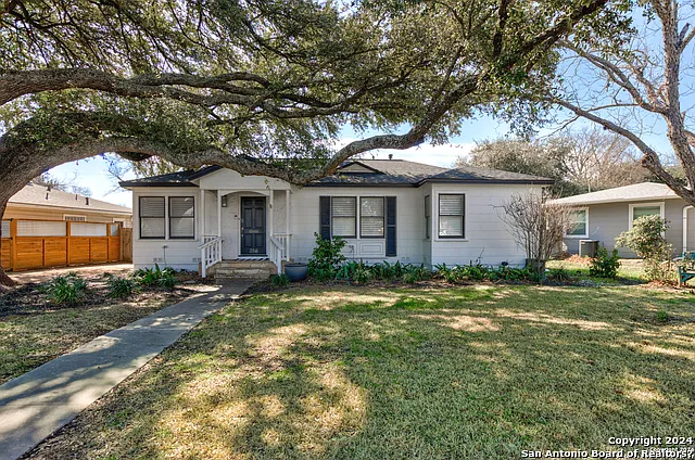 2 bed, 2.0 bath, 1307 sqft, $2,795 — Photo 1