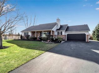 7070 Goodrich Rd, Clarence Center, NY 14032