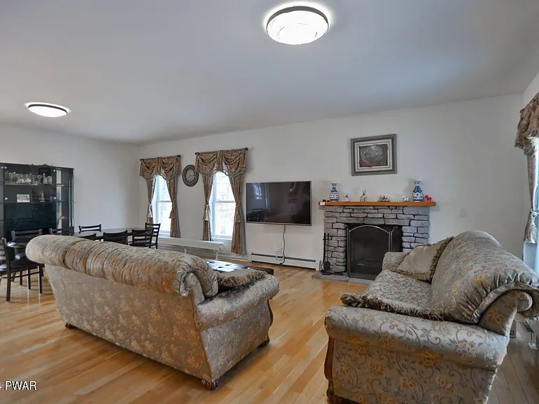 110 Stallion Dr — Photo 200