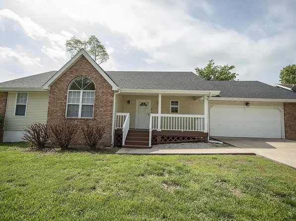 2831 S Scotts Lane, Springfield, MO 65807