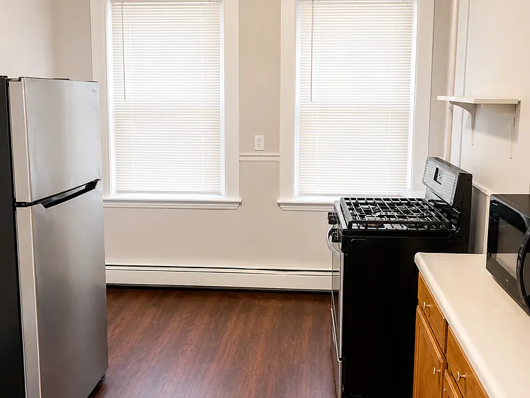 39 Forest St #2 — Photo 11