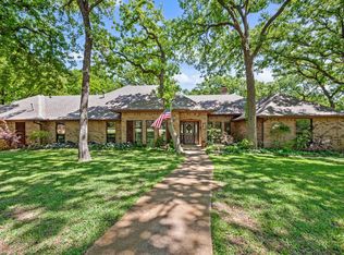 1659 Creekside Dr, Southlake, TX 76092
