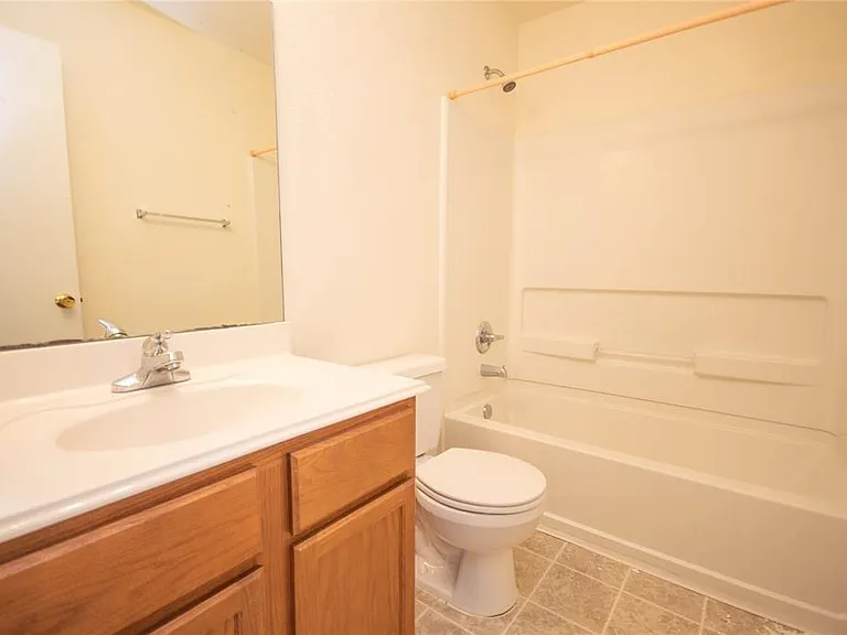 310 Falling Pine Dr — Photo 15