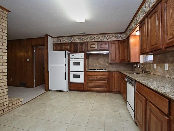 4th image of 9148 Bretshire Dr