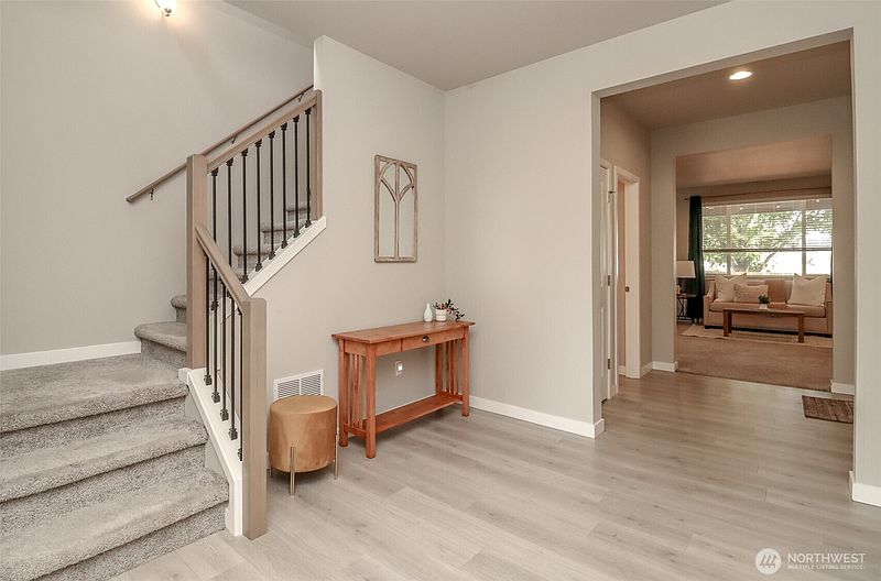 4th image of 2707 179th Street E