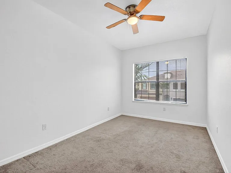 2833 Troubadour St — Photo 31