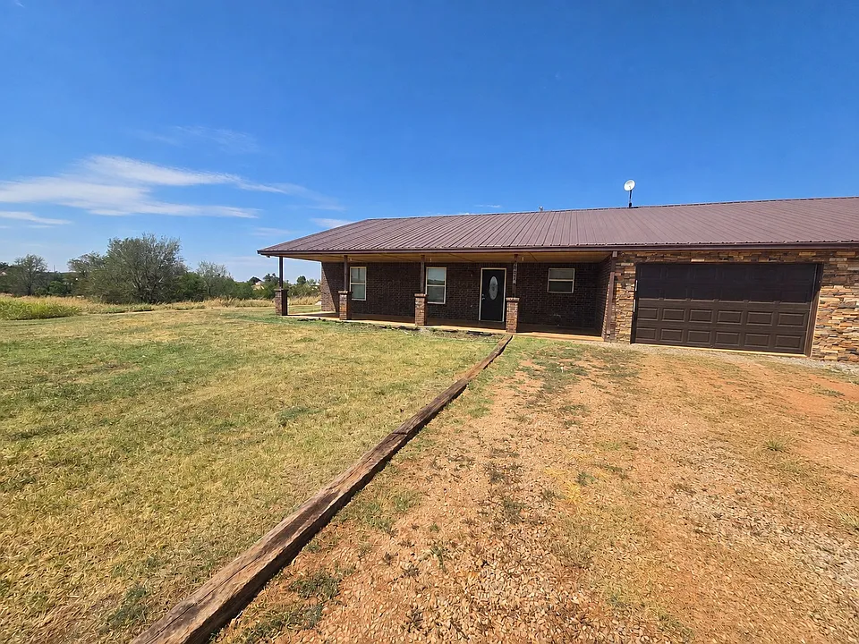2851 Cobalt Ct NW